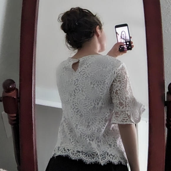 Nanette Brilliant White Ruffle Sleeve Floral Lace Blouse - Picture 3 of 10